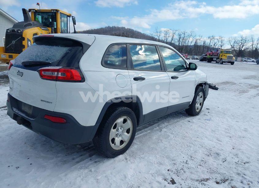 Photo 4 of 2016 Jeep Cherokee SPORT (VIN 1C4PJMAB7GW290022)