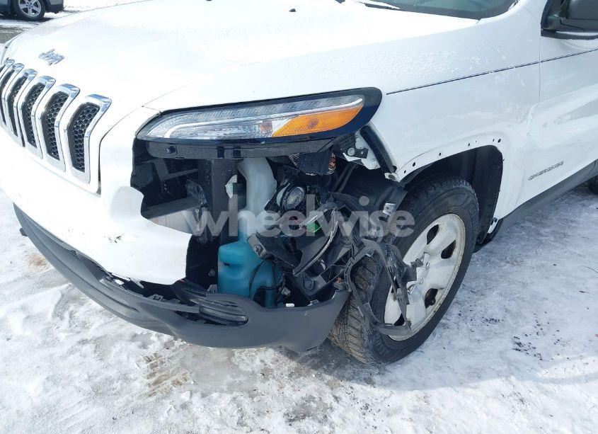 Photo 6 of 2016 Jeep Cherokee SPORT (VIN 1C4PJMAB7GW290022)