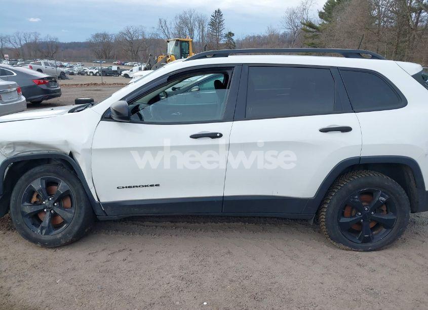 Photo 14 of 2016 Jeep Cherokee ALTITUDE (VIN 1C4PJMAB7GW314075)