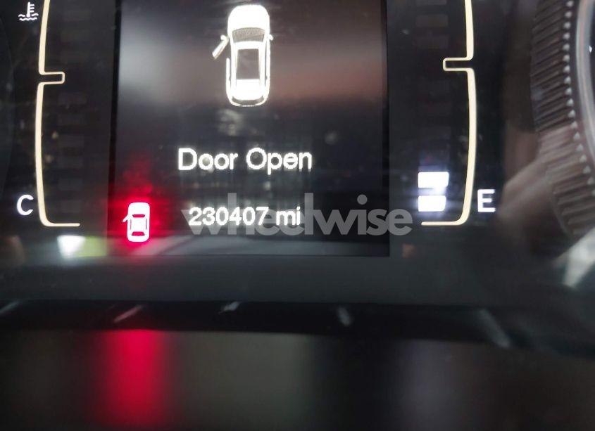 Photo 16 of 2014 Jeep Cherokee SPORT (VIN 1C4PJMAB8EW206996)