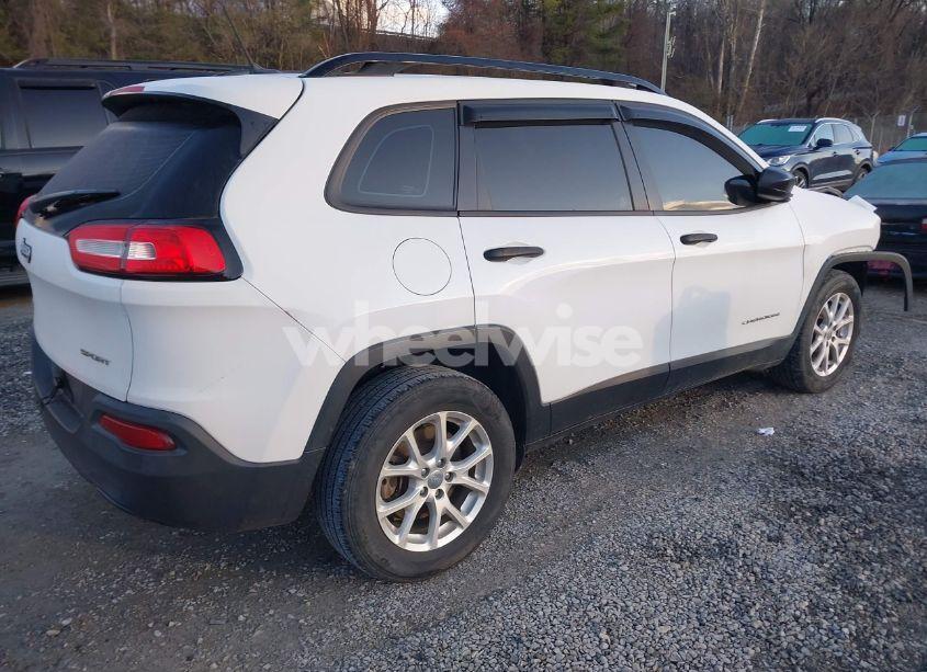 Photo 4 of 2016 Jeep Cherokee SPORT (VIN 1C4PJMAB8GW145765)