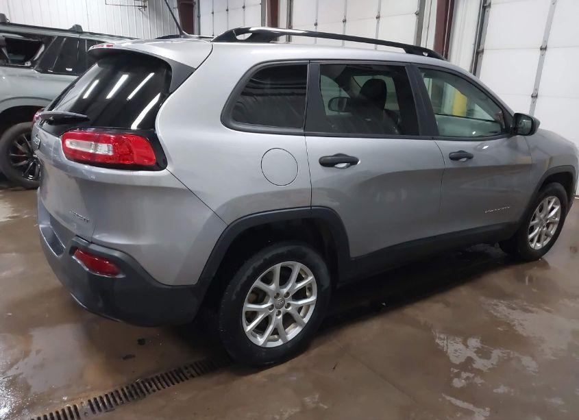 Photo 4 of 2017 Jeep Cherokee SPORT 4X4 (VIN 1C4PJMAB8HW596583)