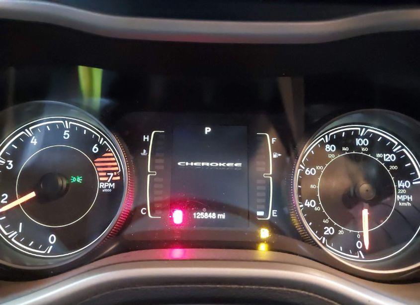 Photo 7 of 2017 Jeep Cherokee SPORT 4X4 (VIN 1C4PJMAB8HW596583)