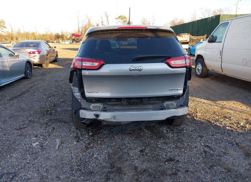 Photo 6 of 2015 Jeep Cherokee SPORT (VIN 1C4PJMAB9FW503275)