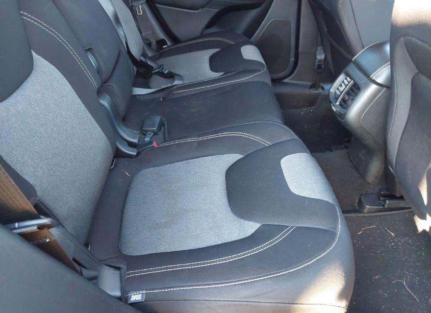 Photo 8 of 2015 Jeep Cherokee SPORT (VIN 1C4PJMAB9FW503275)