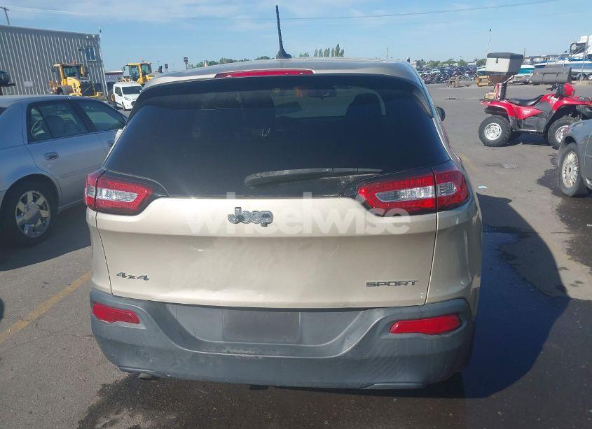 Photo 16 of 2015 Jeep Cherokee SPORT (VIN 1C4PJMAB9FW520075)