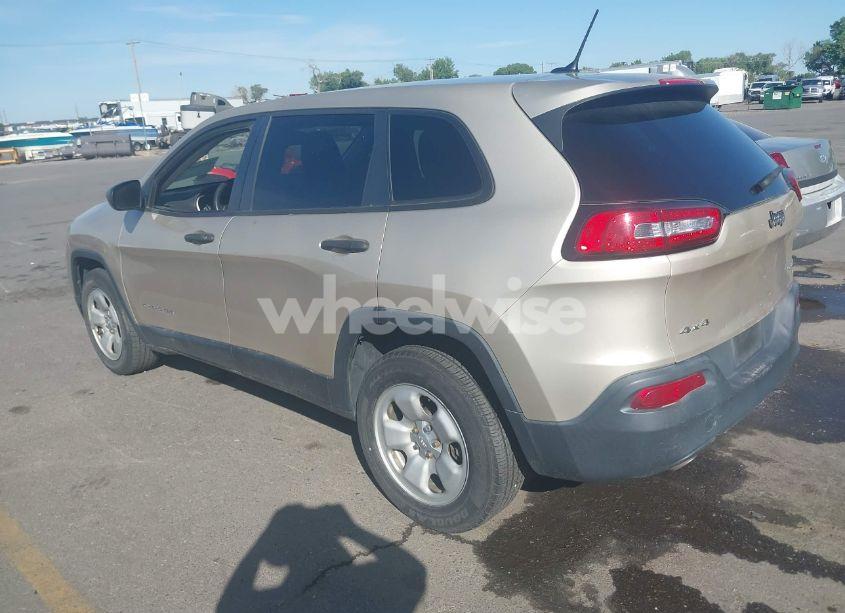 Photo 3 of 2015 Jeep Cherokee SPORT (VIN 1C4PJMAB9FW520075)