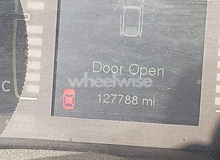 Photo 7 of 2015 Jeep Cherokee SPORT (VIN 1C4PJMAB9FW520075)