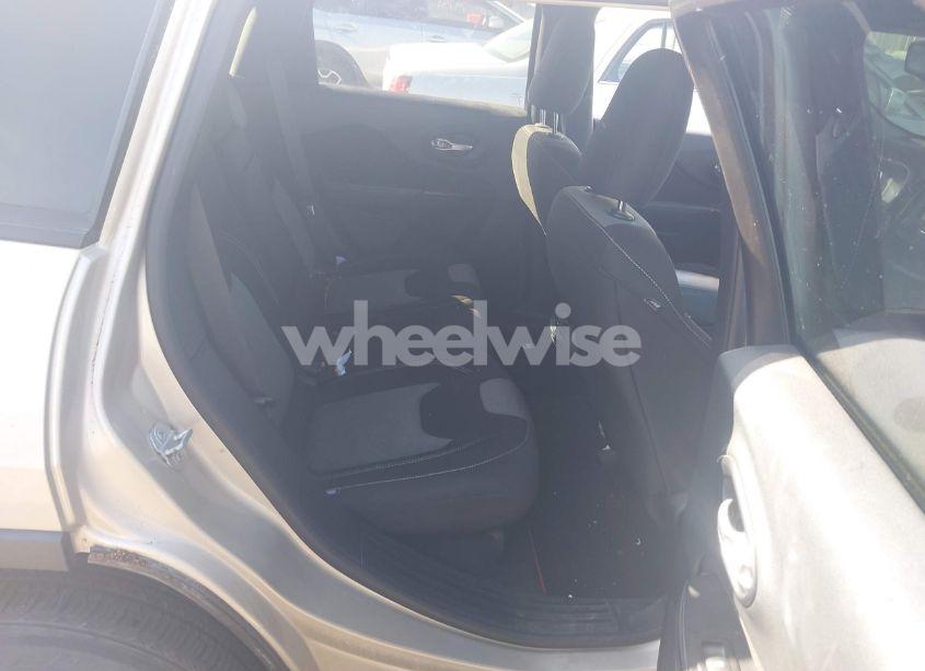 Photo 8 of 2015 Jeep Cherokee SPORT (VIN 1C4PJMAB9FW520075)