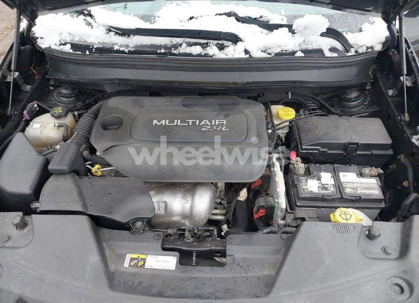 Photo 10 of 2015 Jeep Cherokee SPORT (VIN 1C4PJMAB9FW541430)
