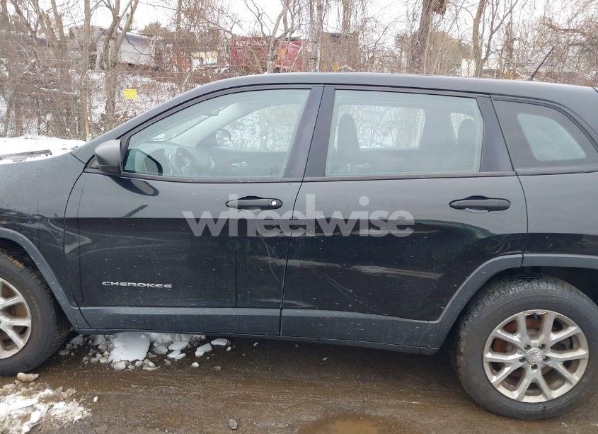 Photo 14 of 2015 Jeep Cherokee SPORT (VIN 1C4PJMAB9FW541430)