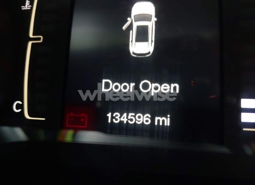 Photo 15 of 2015 Jeep Cherokee SPORT (VIN 1C4PJMAB9FW541430)