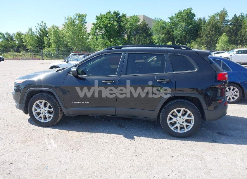 Photo 14 of 2016 Jeep Cherokee SPORT (VIN 1C4PJMAB9GW145256)