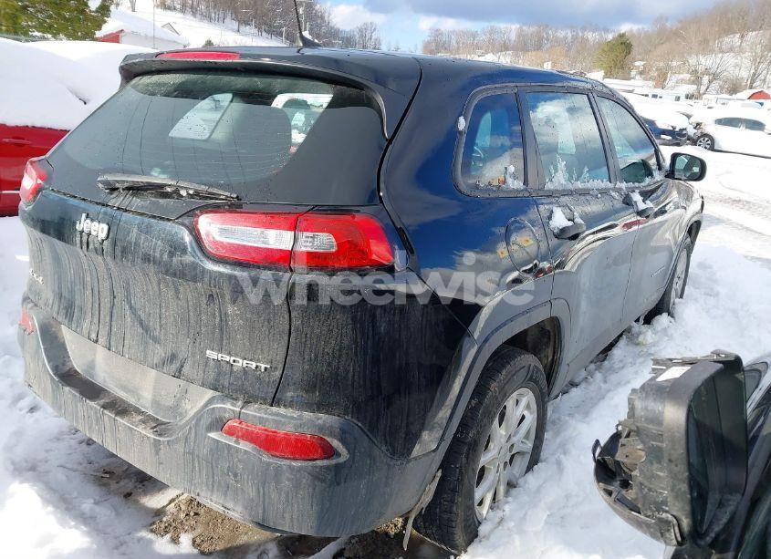 Photo 4 of 2017 Jeep Cherokee SPORT 4X4 (VIN 1C4PJMAB9HD215769)