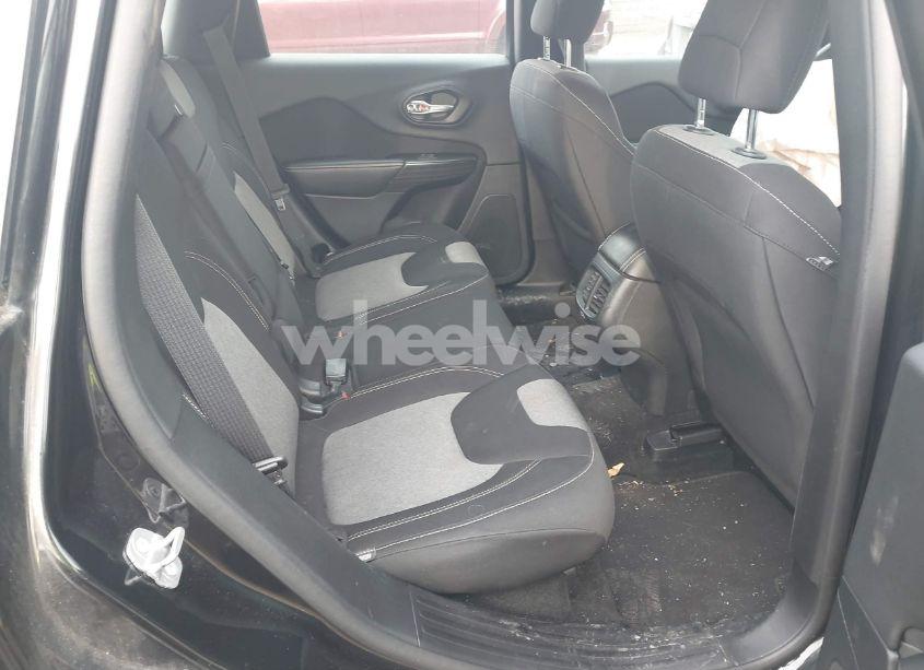 Photo 8 of 2014 Jeep Cherokee SPORT (VIN 1C4PJMABXEW179445)