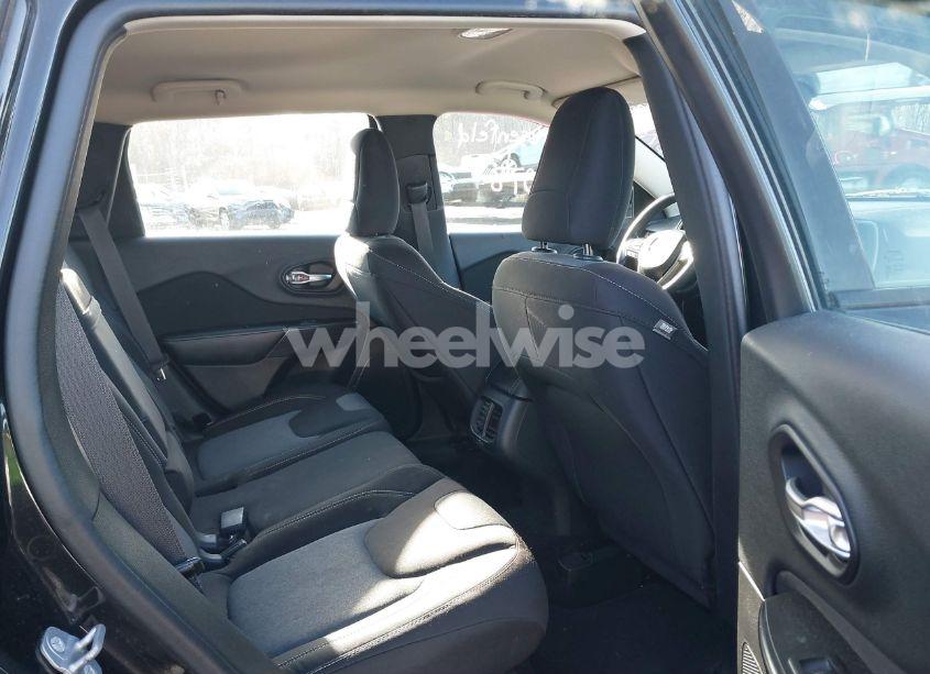 Photo 8 of 2014 Jeep Cherokee SPORT (VIN 1C4PJMABXEW260543)
