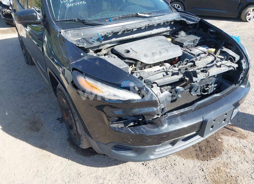 Photo 6 of 2014 Jeep Cherokee SPORT (VIN 1C4PJMABXEW303200)