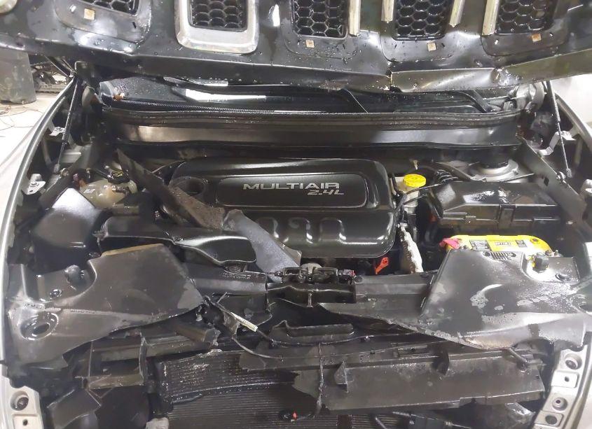 Photo 10 of 2016 Jeep Cherokee SPORT (VIN 1C4PJMABXGW112055)