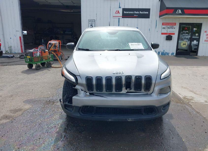 Photo 13 of 2016 Jeep Cherokee SPORT (VIN 1C4PJMABXGW292329)