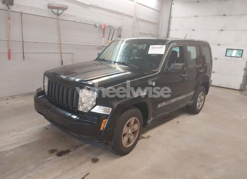 Photo 2 of 2012 Jeep Liberty SPORT (VIN 1C4PJMAK0CW117405)