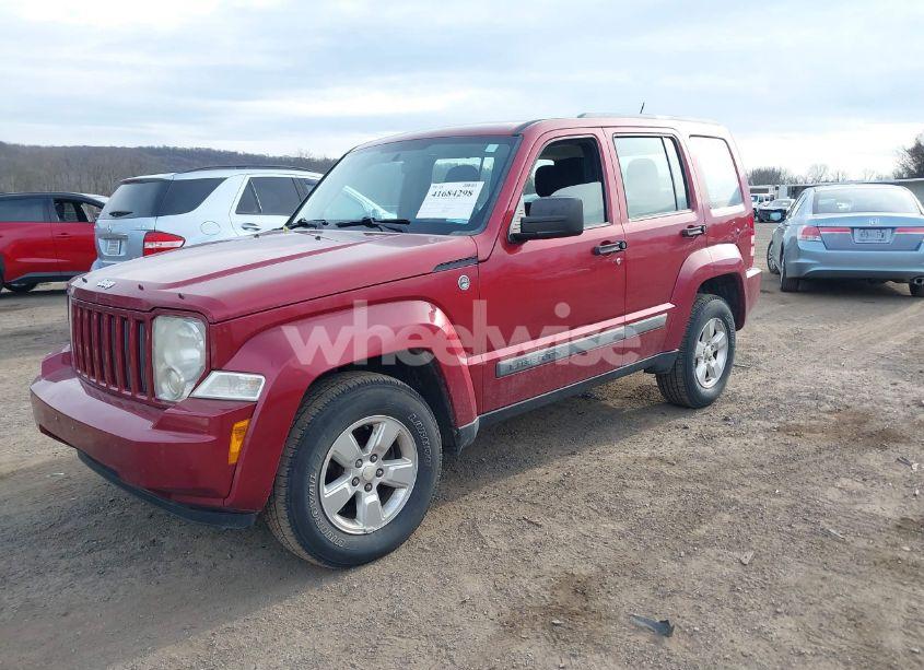 Photo 2 of 2012 Jeep Liberty SPORT (VIN 1C4PJMAK0CW139064)