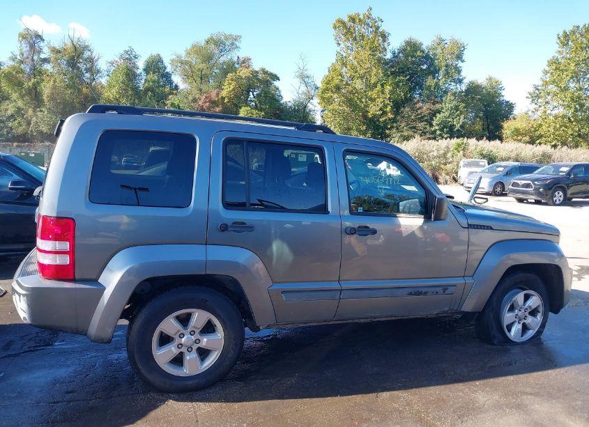 Photo 13 of 2012 Jeep Liberty SPORT (VIN 1C4PJMAK0CW140263)