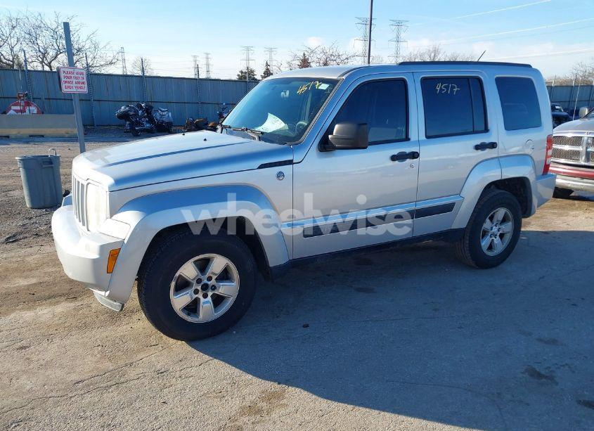 Photo 2 of 2012 Jeep Liberty SPORT (VIN 1C4PJMAK0CW174977)