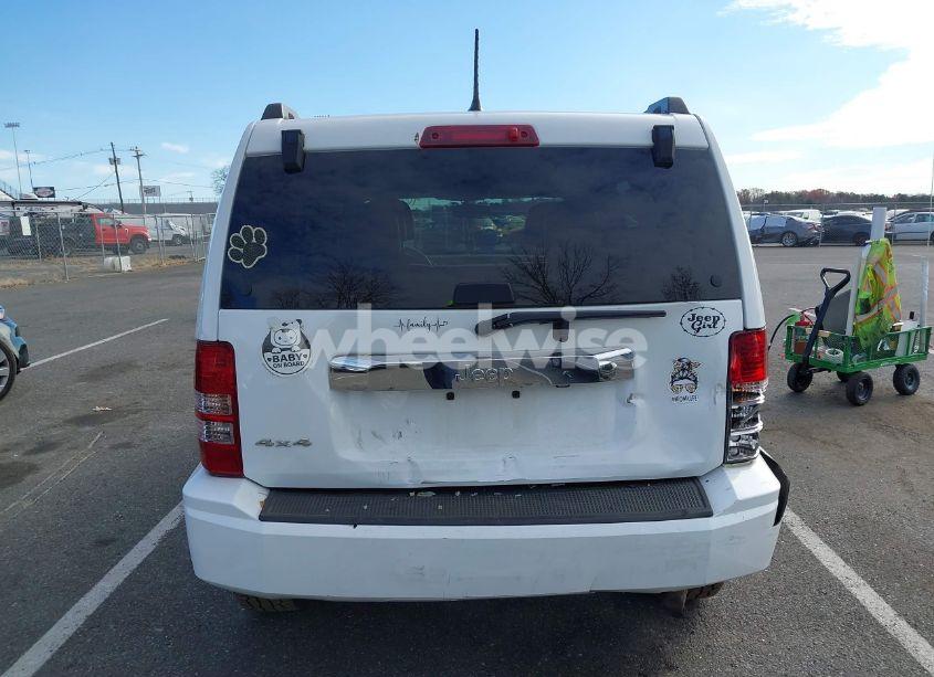 Photo 16 of 2012 Jeep Liberty SPORT (VIN 1C4PJMAK1CW205850)