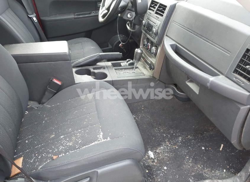 Photo 5 of 2012 Jeep Liberty SPORT (VIN 1C4PJMAK2CW110794)