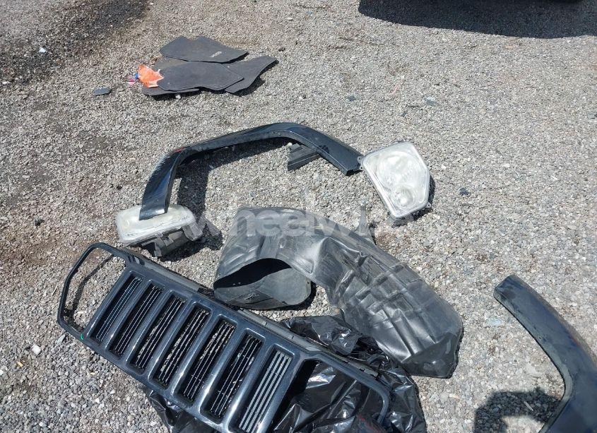 Photo 12 of 2012 Jeep Liberty SPORT (VIN 1C4PJMAK2CW159221)