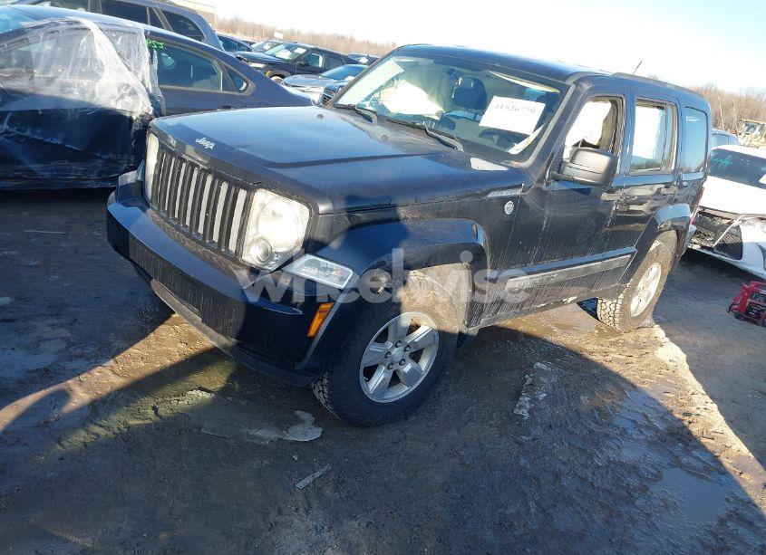 Photo 2 of 2012 Jeep Liberty SPORT (VIN 1C4PJMAK2CW183373)