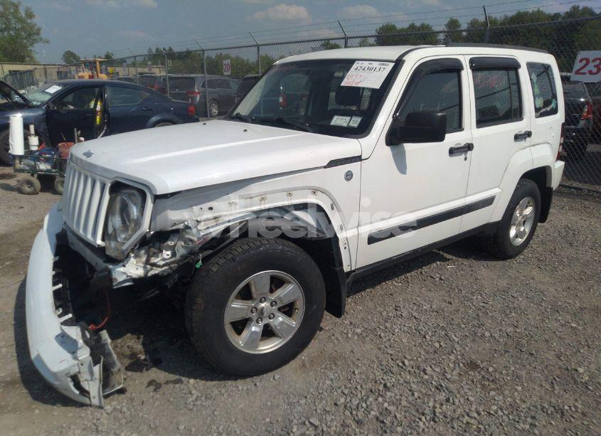 Photo 2 of 2012 Jeep Liberty SPORT (VIN 1C4PJMAK2CW204996)