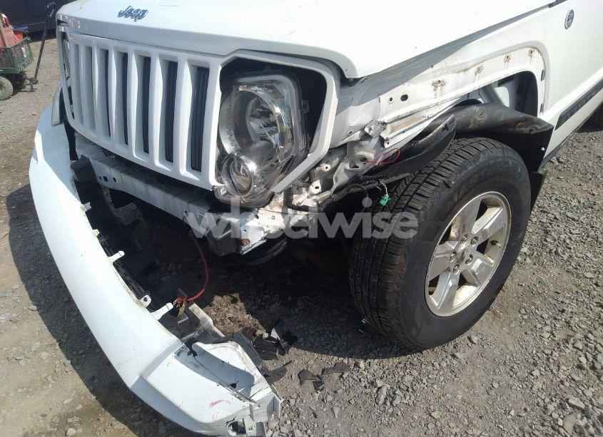 Photo 6 of 2012 Jeep Liberty SPORT (VIN 1C4PJMAK2CW204996)