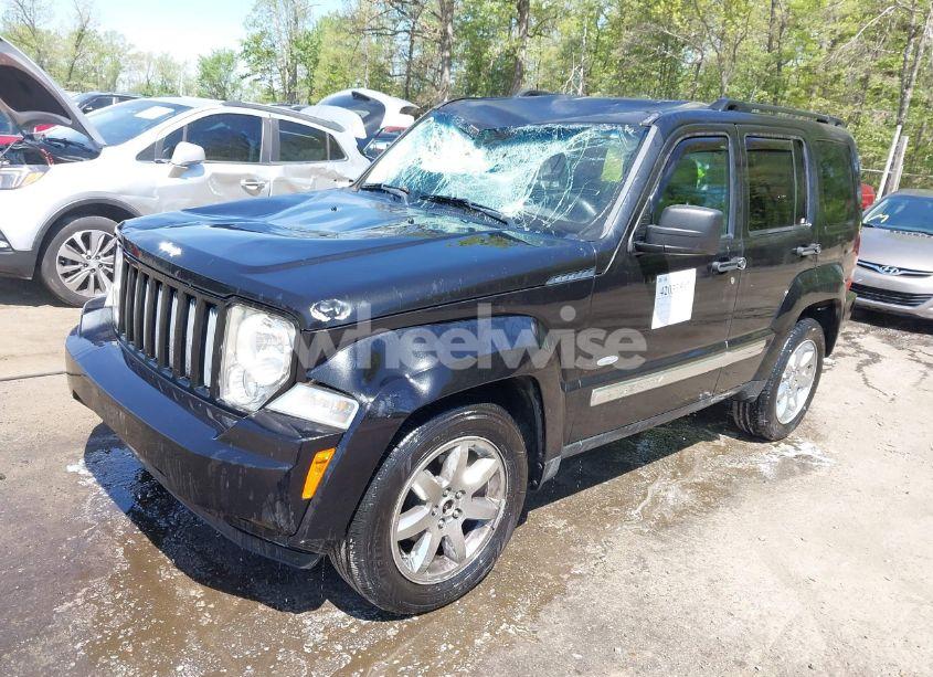 Photo 2 of 2012 Jeep Liberty SPORT (VIN 1C4PJMAK2CW205355)