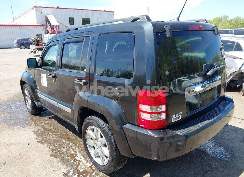 Photo 3 of 2012 Jeep Liberty SPORT (VIN 1C4PJMAK2CW205355)