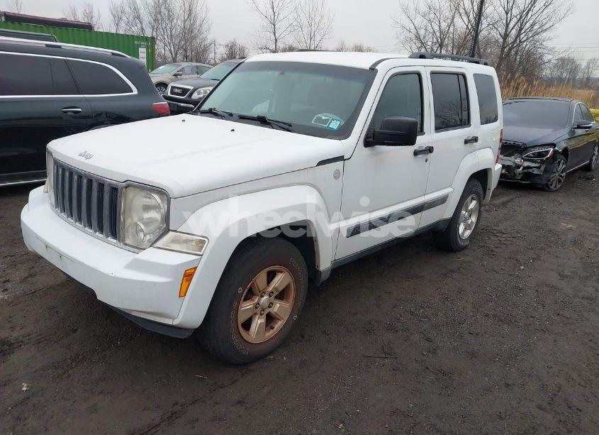 Photo 2 of 2012 Jeep Liberty SPORT (VIN 1C4PJMAK3CW118645)