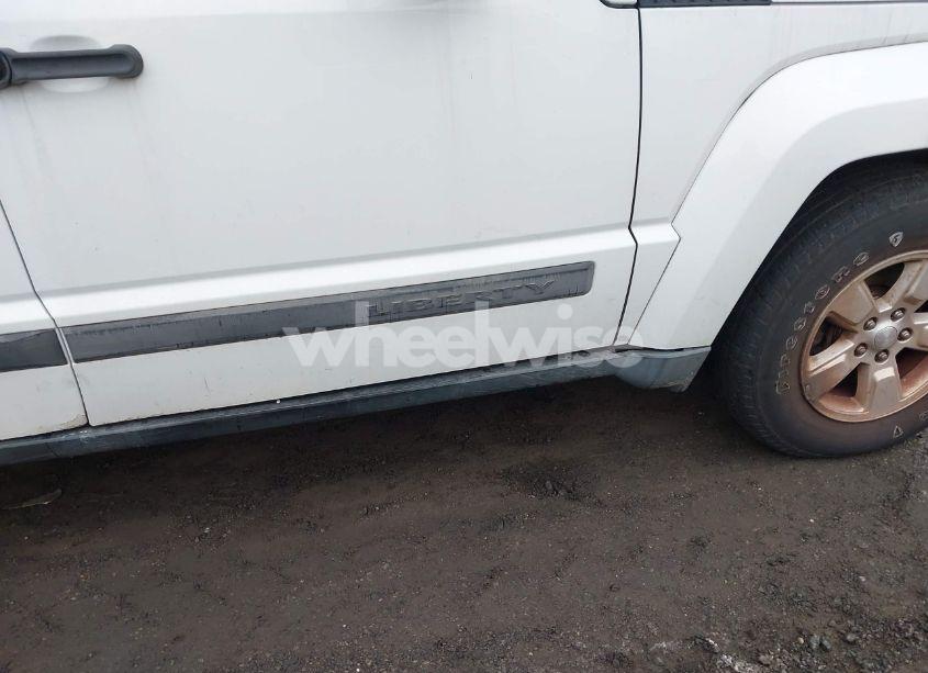 Photo 6 of 2012 Jeep Liberty SPORT (VIN 1C4PJMAK3CW118645)