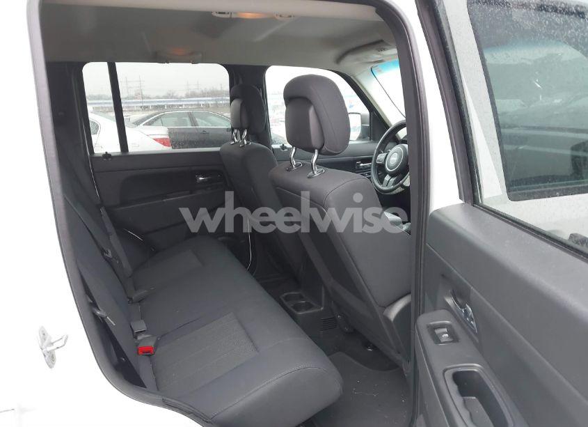 Photo 8 of 2012 Jeep Liberty SPORT (VIN 1C4PJMAK3CW118645)