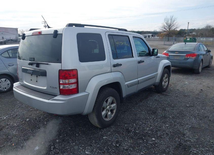 Photo 4 of 2012 Jeep Liberty SPORT (VIN 1C4PJMAK3CW125580)