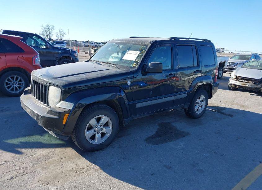 Photo 2 of 2012 Jeep Liberty SPORT (VIN 1C4PJMAK3CW149314)