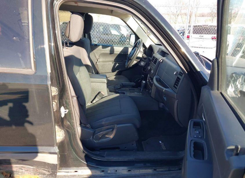 Photo 5 of 2012 Jeep Liberty SPORT (VIN 1C4PJMAK3CW149314)