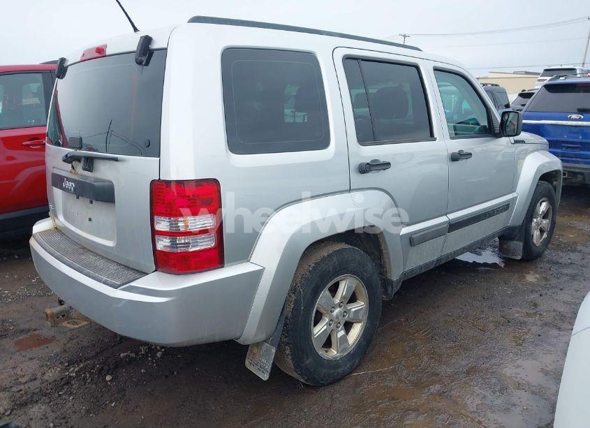 Photo 4 of 2012 Jeep Liberty SPORT (VIN 1C4PJMAK3CW156943)