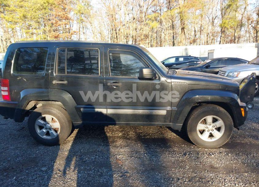 Photo 13 of 2012 Jeep Liberty SPORT (VIN 1C4PJMAK4CW108495)