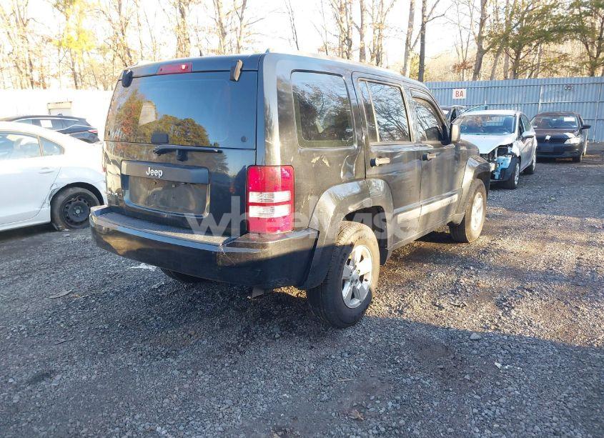 Photo 4 of 2012 Jeep Liberty SPORT (VIN 1C4PJMAK4CW108495)