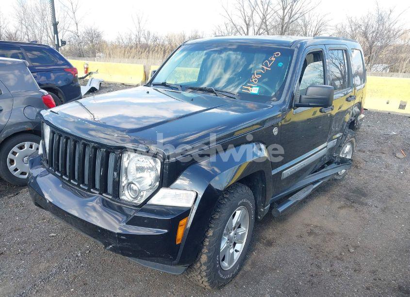 Photo 2 of 2012 Jeep Liberty SPORT (VIN 1C4PJMAK4CW141559)