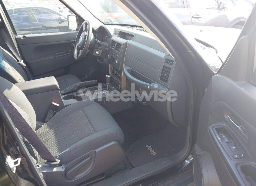 Photo 5 of 2012 Jeep Liberty SPORT (VIN 1C4PJMAK4CW141559)