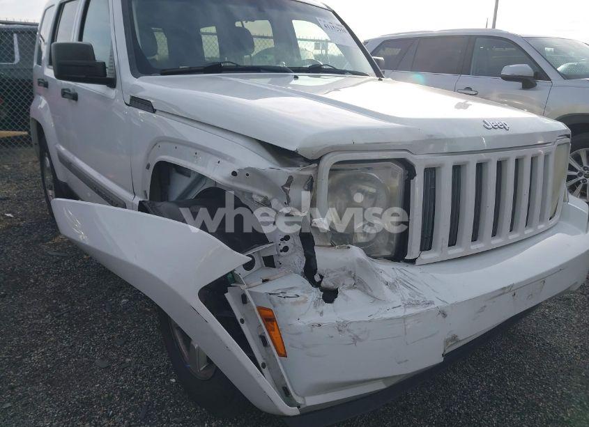 Photo 6 of 2012 Jeep Liberty SPORT (VIN 1C4PJMAK4CW154540)