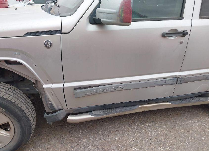 Photo 12 of 2012 Jeep Liberty SPORT (VIN 1C4PJMAK4CW156272)