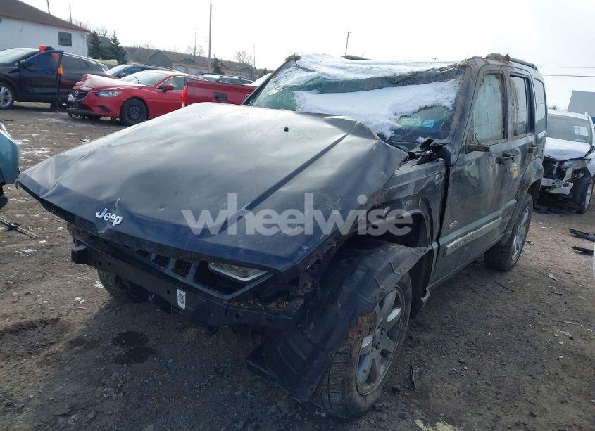 Photo 2 of 2012 Jeep Liberty SPORT (VIN 1C4PJMAK4CW177137)