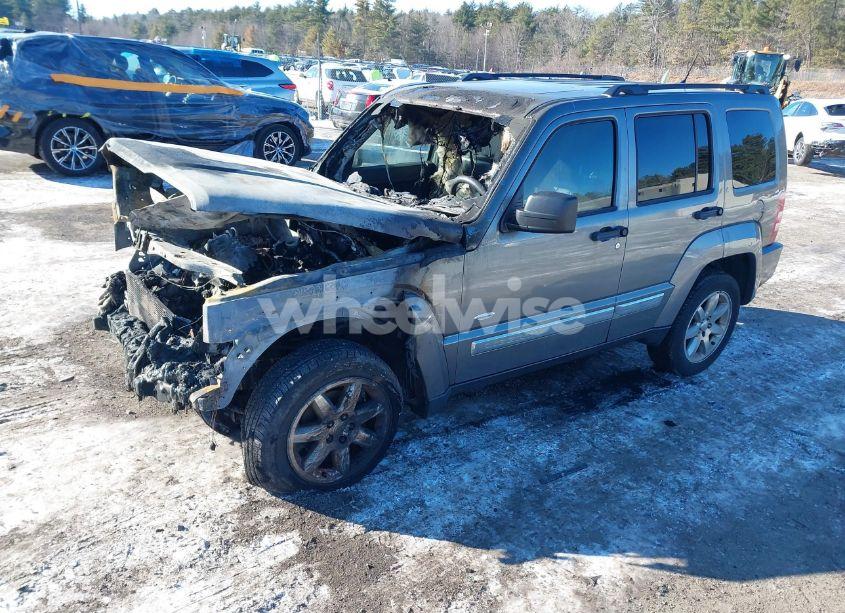 Photo 2 of 2012 Jeep Liberty SPORT (VIN 1C4PJMAK4CW181883)